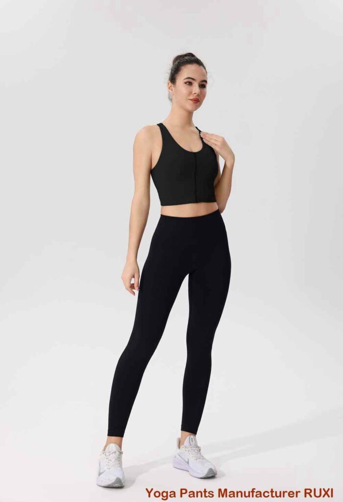 Zestaw biustonosza i bielizny damskiej Stylowy i wygodny